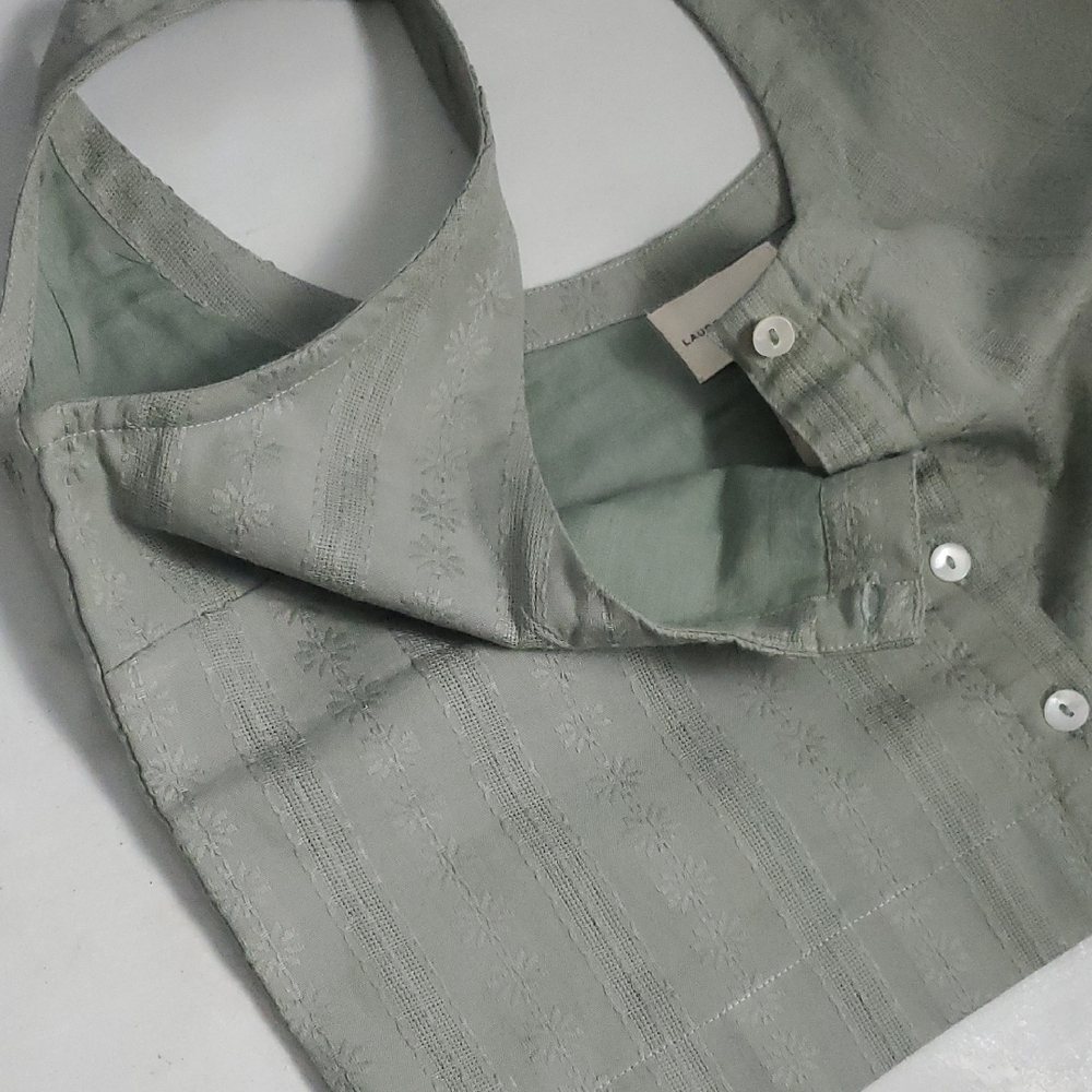 Laud The Label Crop Top - Picture 4 of 4